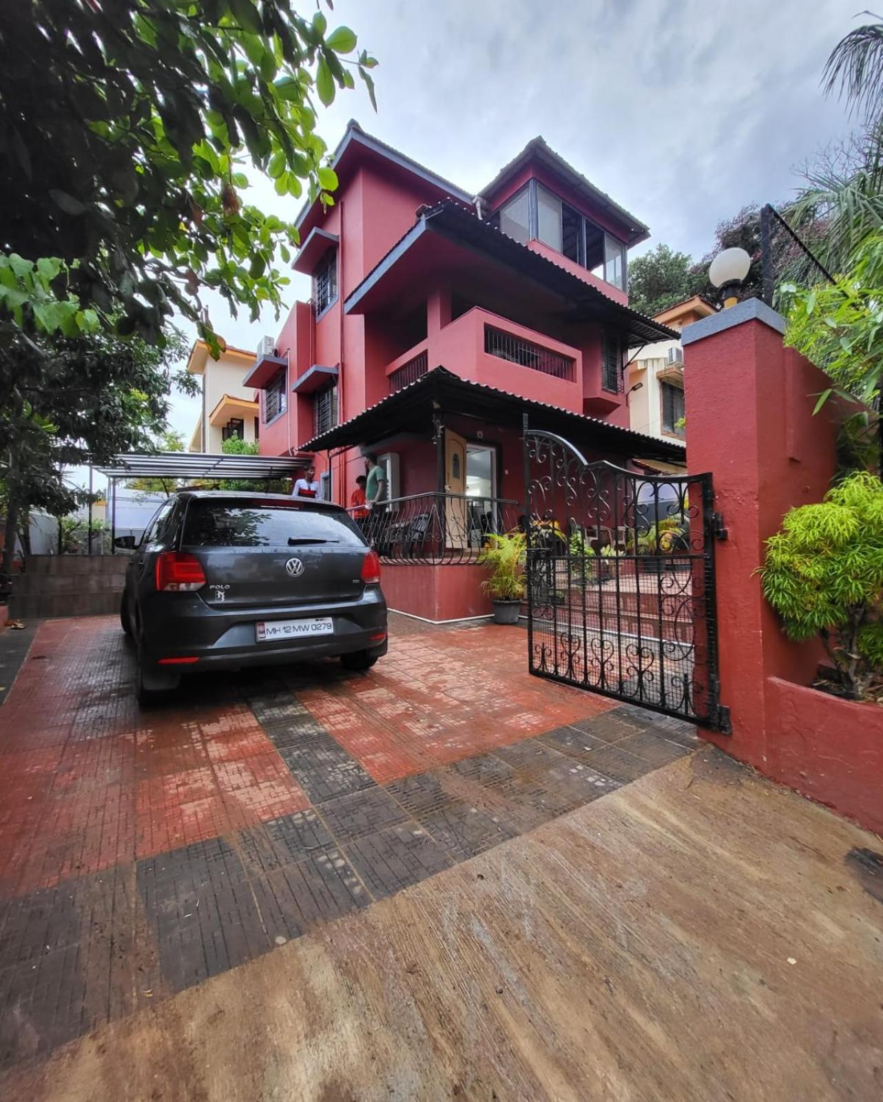 The Perfect Stays- Lal Mahal Villa With Disco Pool Lonavala Eksteriør bilde