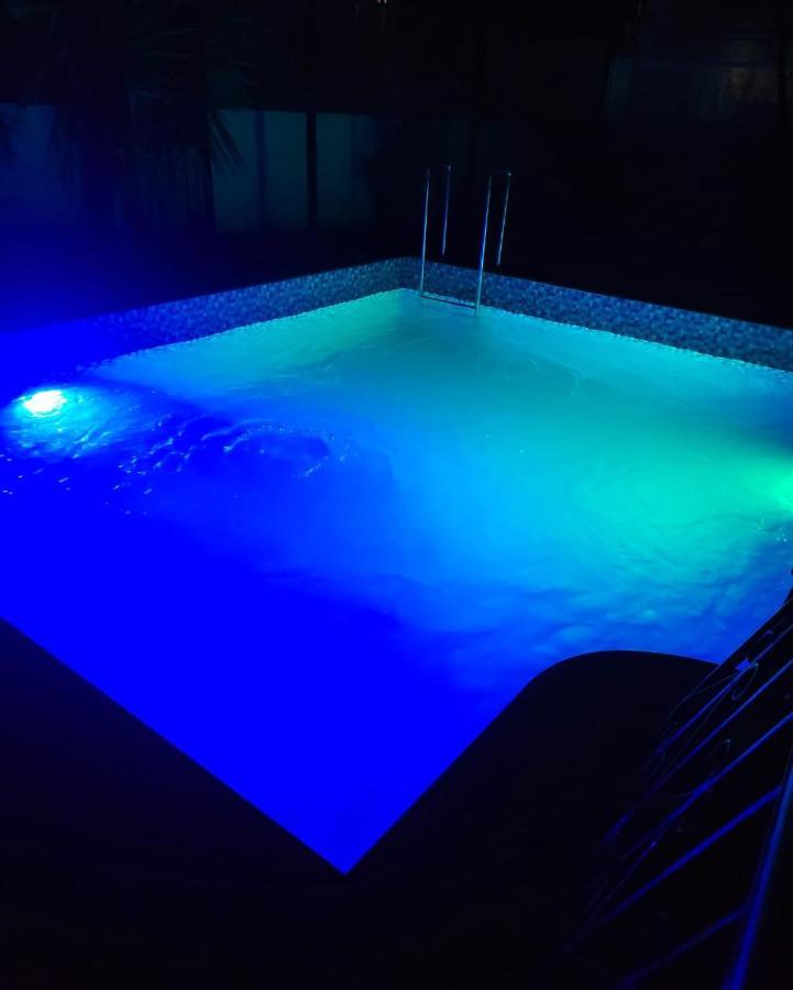 The Perfect Stays- Lal Mahal Villa With Disco Pool Lonavala Eksteriør bilde
